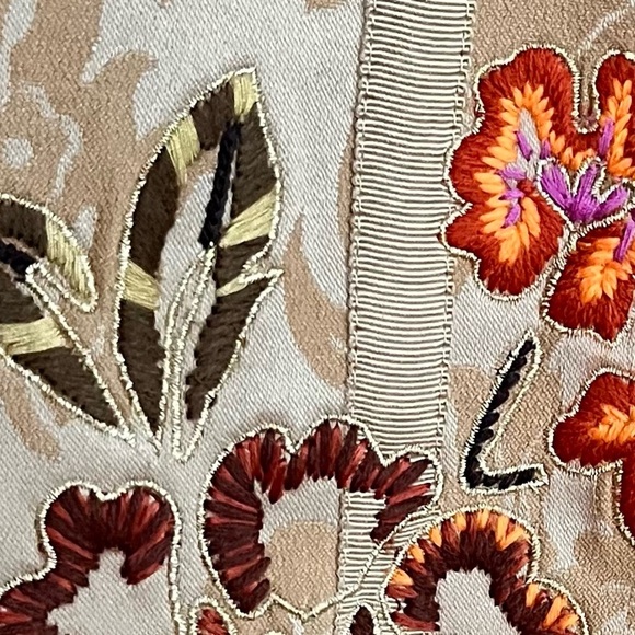 Sigrid Olsen Elegant Embroidered Cream and Gold Brocade Jacket Size 10 Buttons - Picture 7 of 17